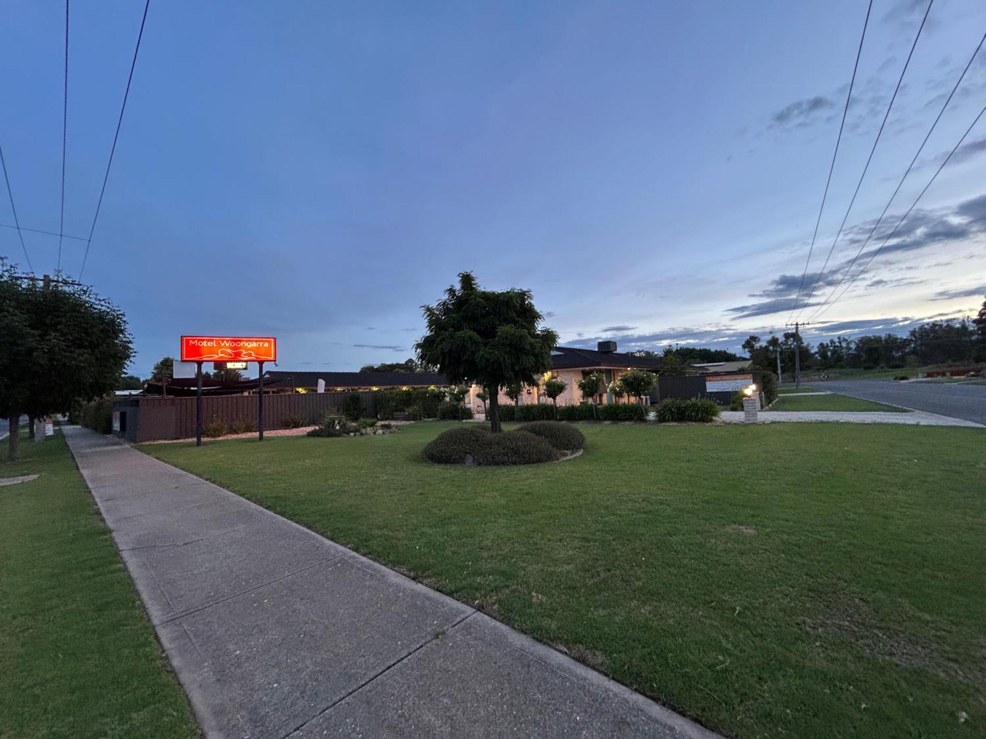 Motel Woongarra Рутерглен Экстерьер фото