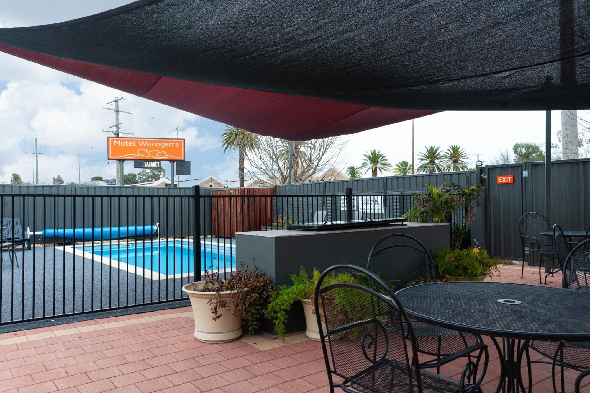 Motel Woongarra Рутерглен Экстерьер фото