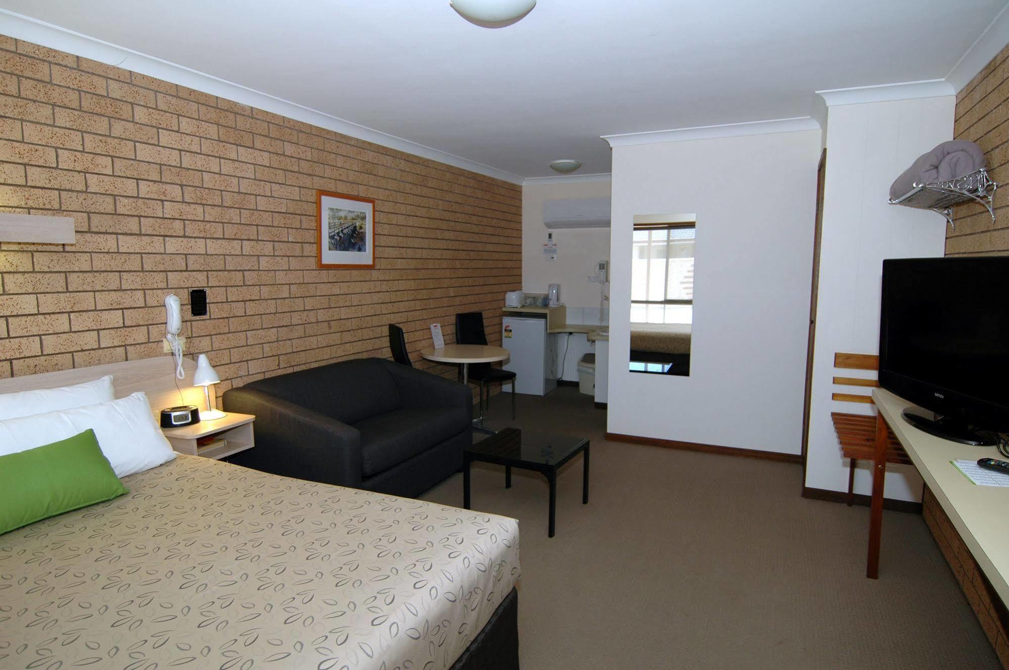 Motel Woongarra Рутерглен Экстерьер фото